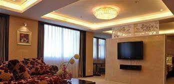 Changchun Yipin Jiliang International Hotel Екстериор снимка